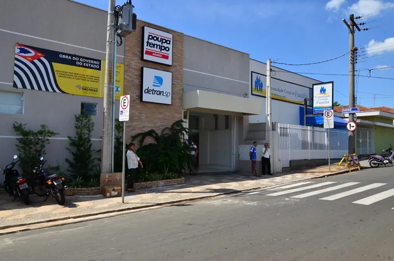 Adriano Jose Reis Martins - Cidade - Caos no Detran: sistema de agendamento paralisado há cerca de três semanas impede candidatos de fazerem exames médicos e psicotécnicos para CNH em Araras; órgão ainda não respondeu