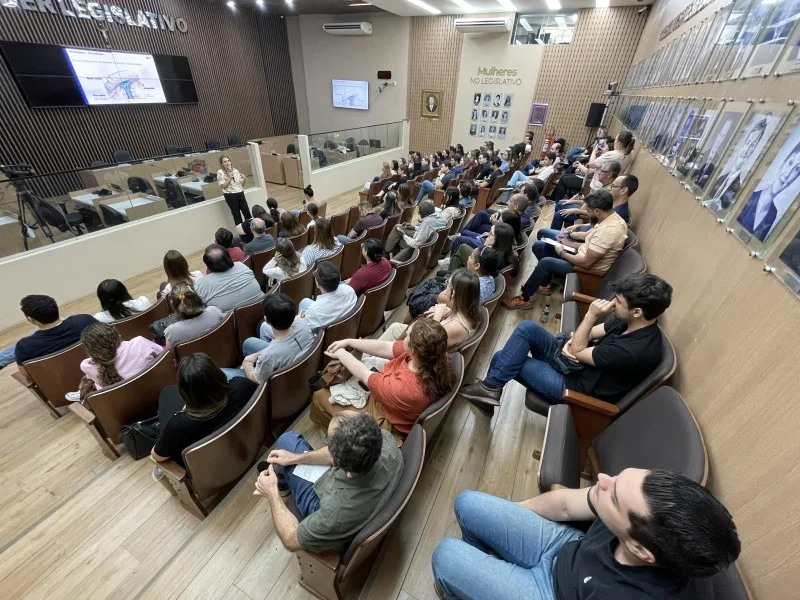Jaime Fernando Reis Martins - Saúde - Araras registrou 101 casos de meningite desde 2020, 24 deles em 2025 com duas mortes; Secretaria da Saúde reúne profissionais na Câmara para palestra sobre meningites e encefalites